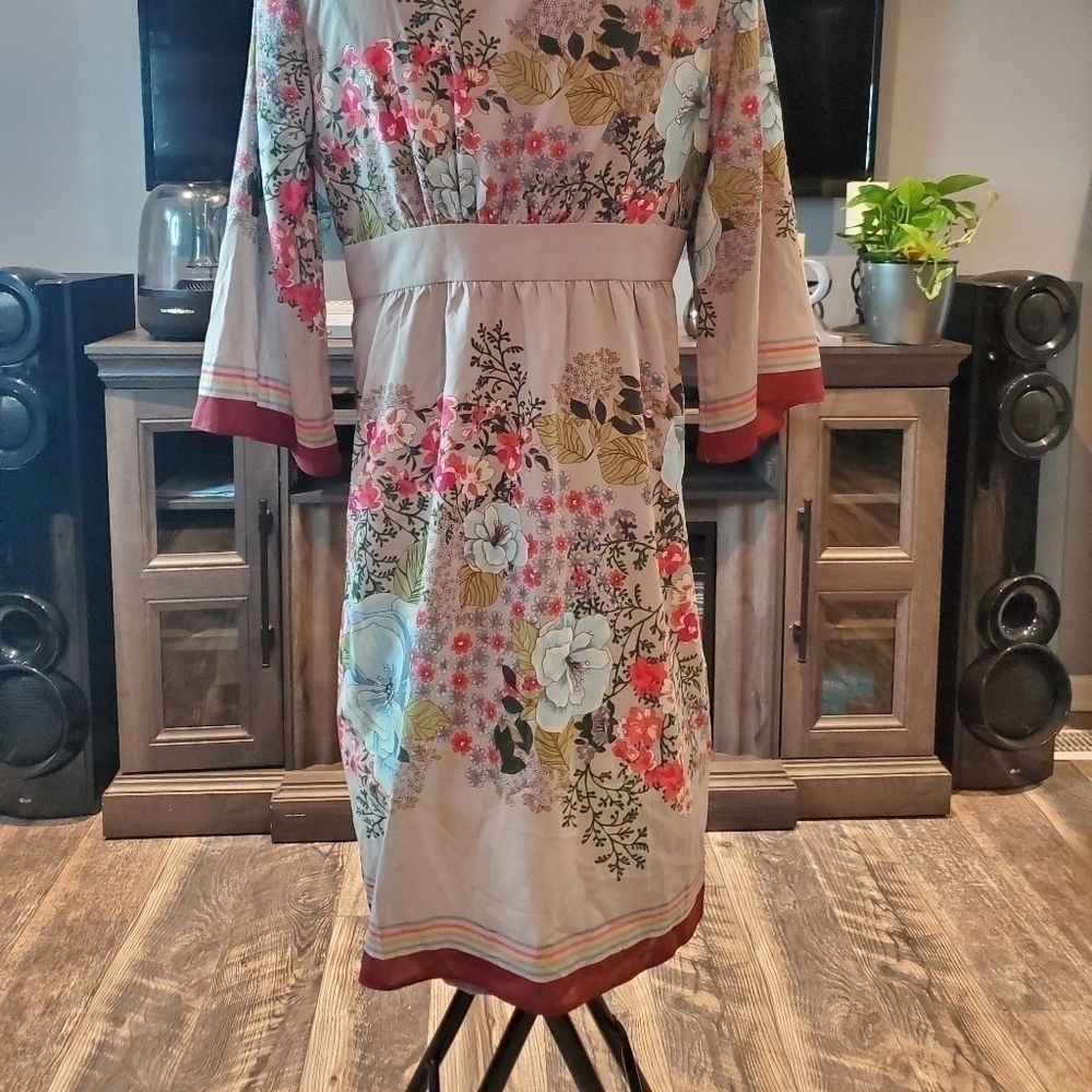 Old Navy Dress With Full Slip - Picture 3 of 4